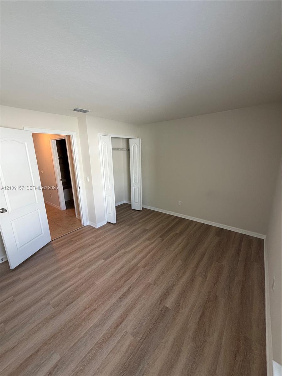10930 Inside Loop Property Photo 35