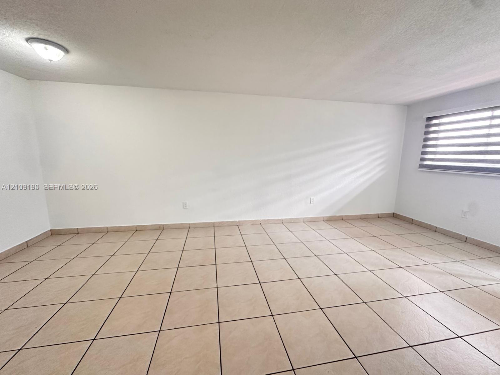 1380 W 41st Street 201 Property Photo 6