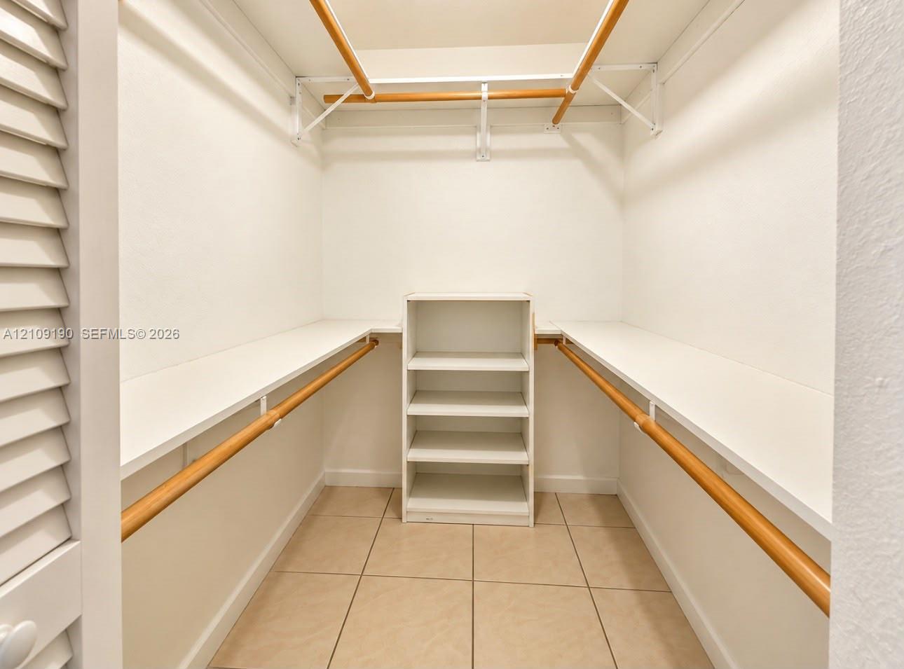 1380 W 41st Street 201 Property Photo 10