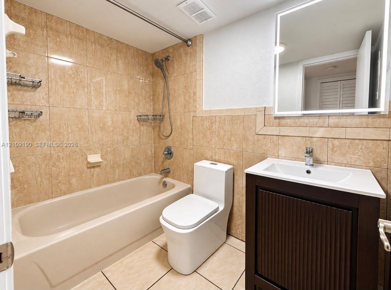 1380 W 41st Street 201 Property Photo 16