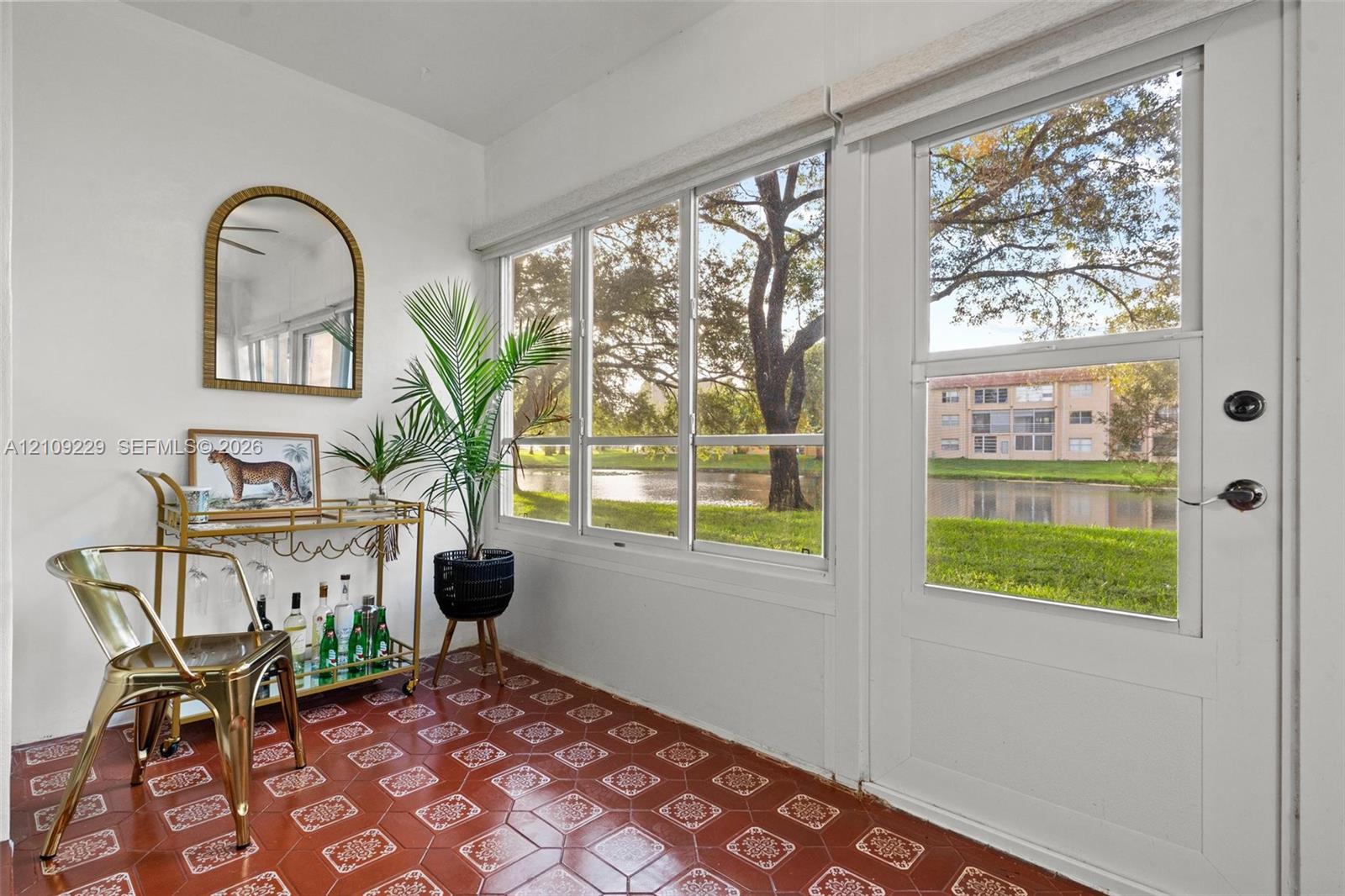 9301 Sunrise Lakes Boulevard 105 Property Photo 43
