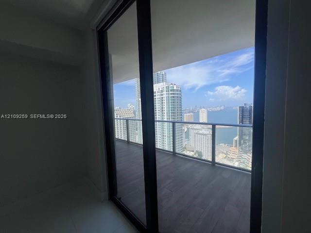 1010 Brickell Avenue 3704 Property Photo 5