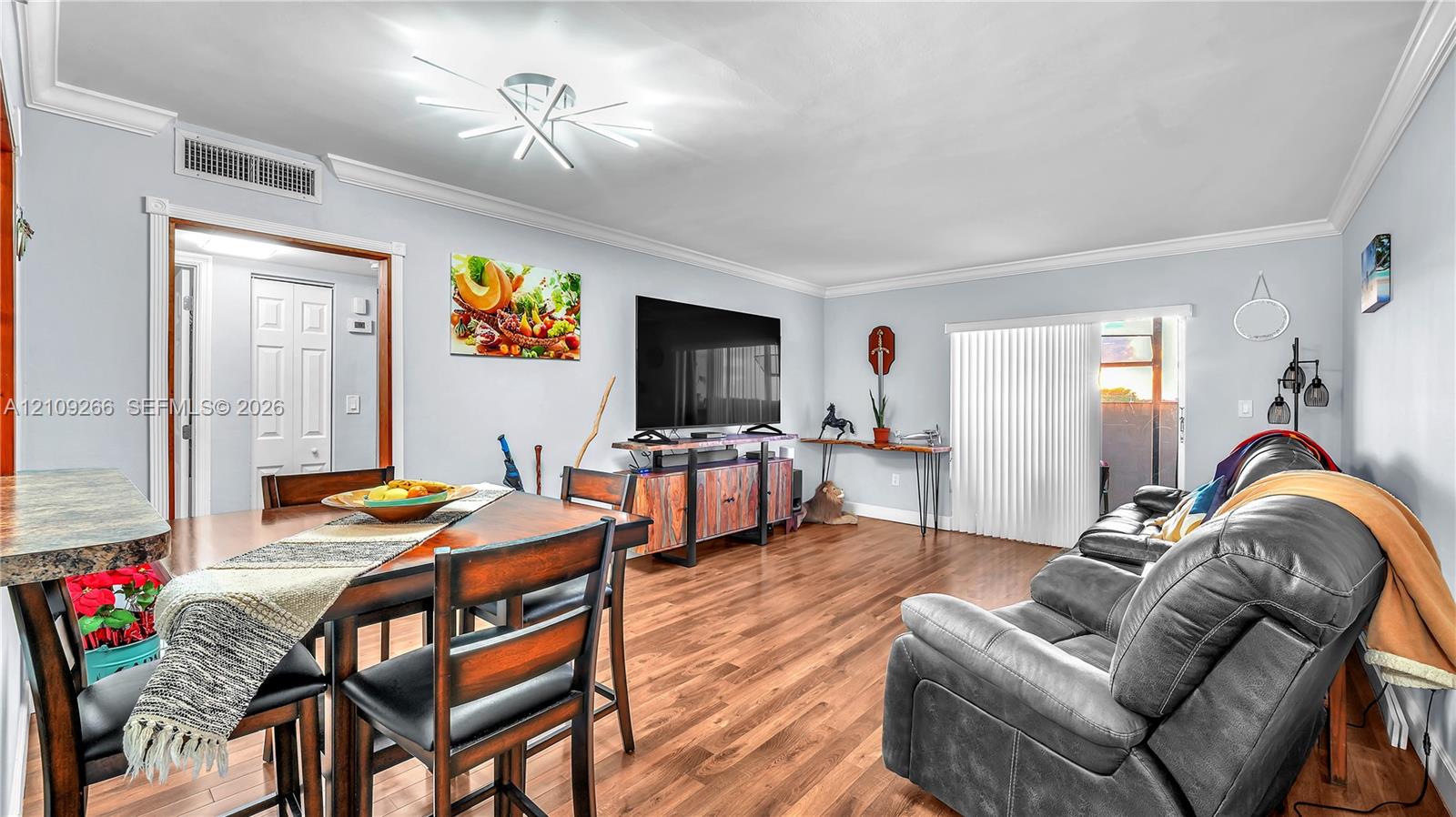 1075 W 68th Street 403 Property Photo 1