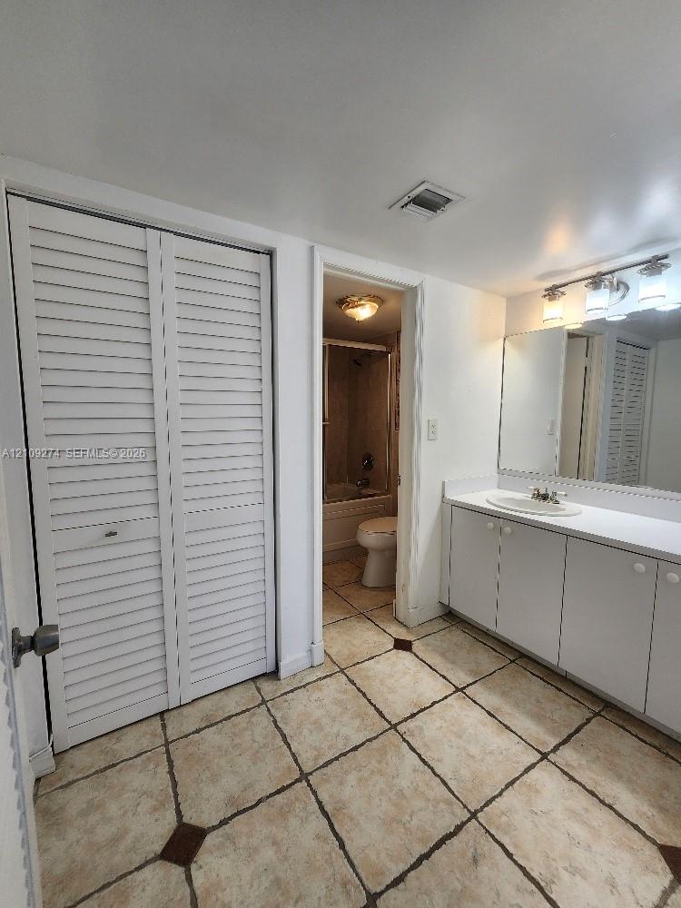 2016 Bay Drive 304 Property Photo 16
