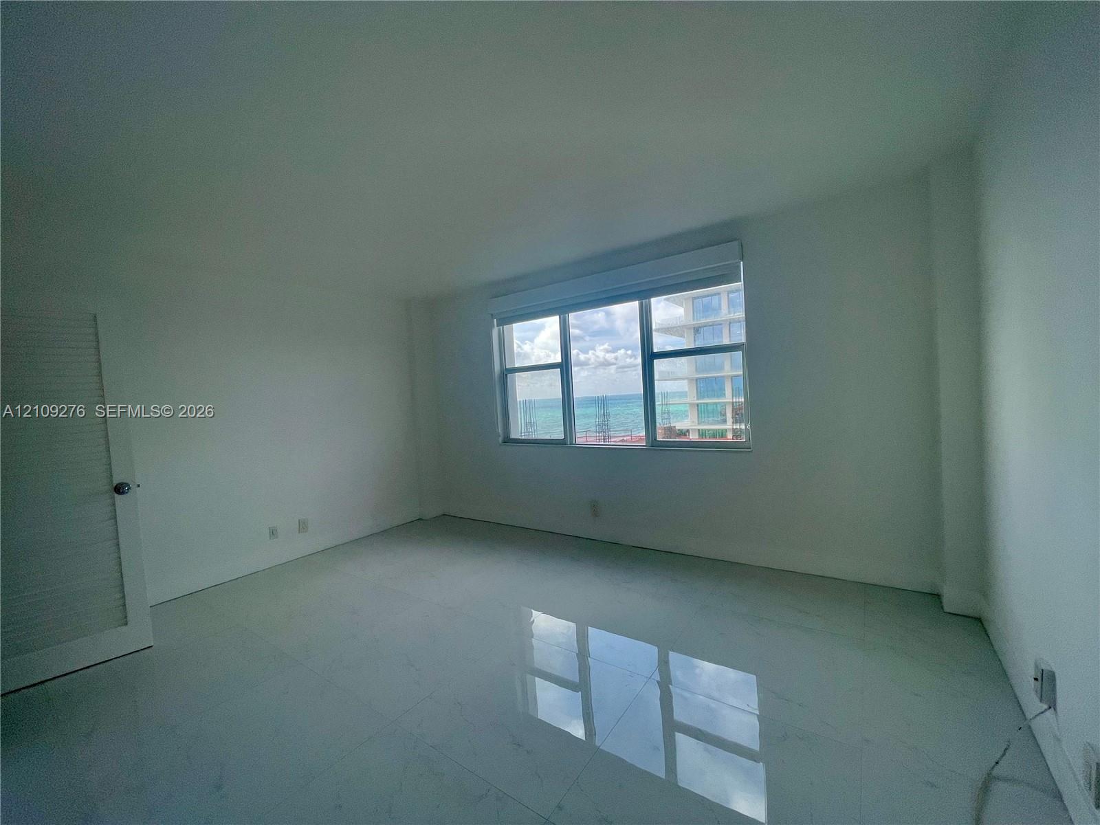 9195 Collins Avenue 1004 Property Photo 17