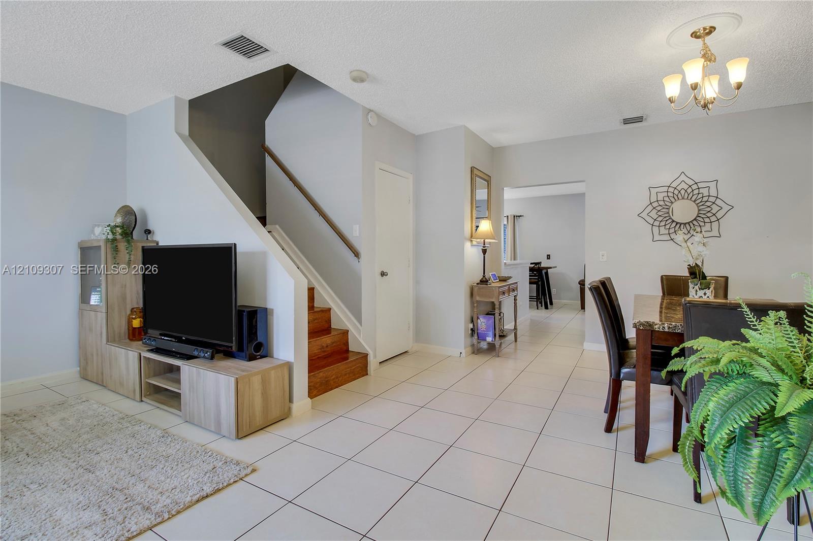 9561 Bradshaw Lane Property Photo 4