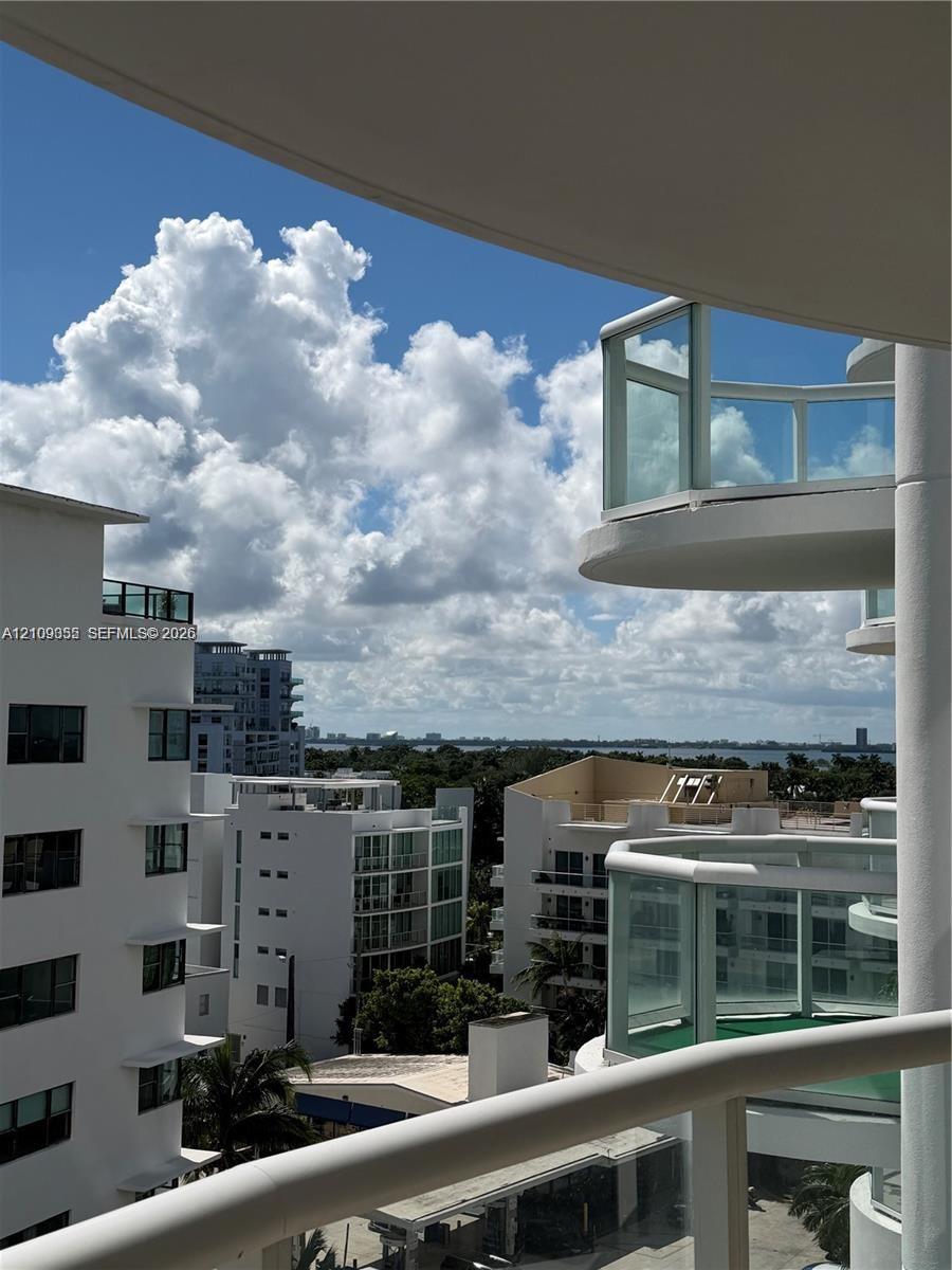 6365 Collins Avenue 906 Property Photo 16