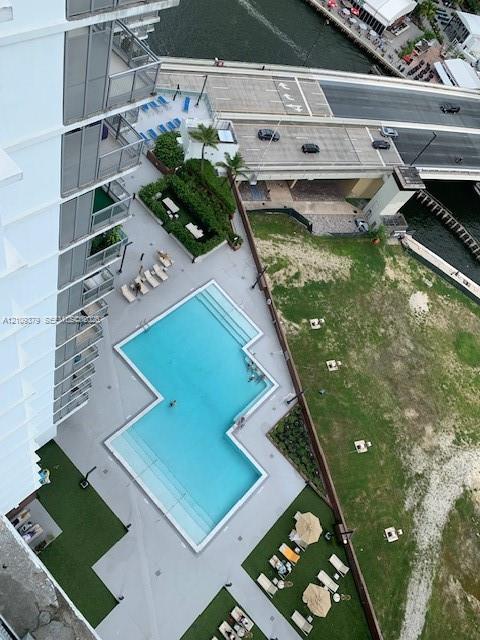 A12109379 Property Photo 2