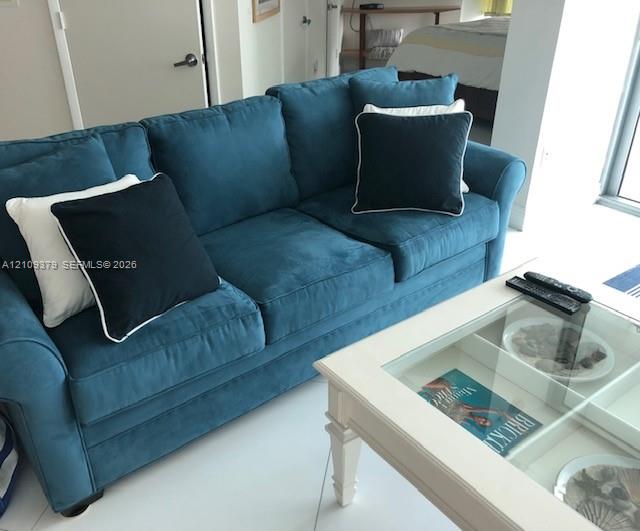 A12109379 Property Photo 9