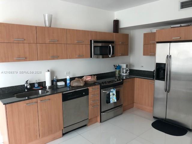 A12109379 Property Photo 41