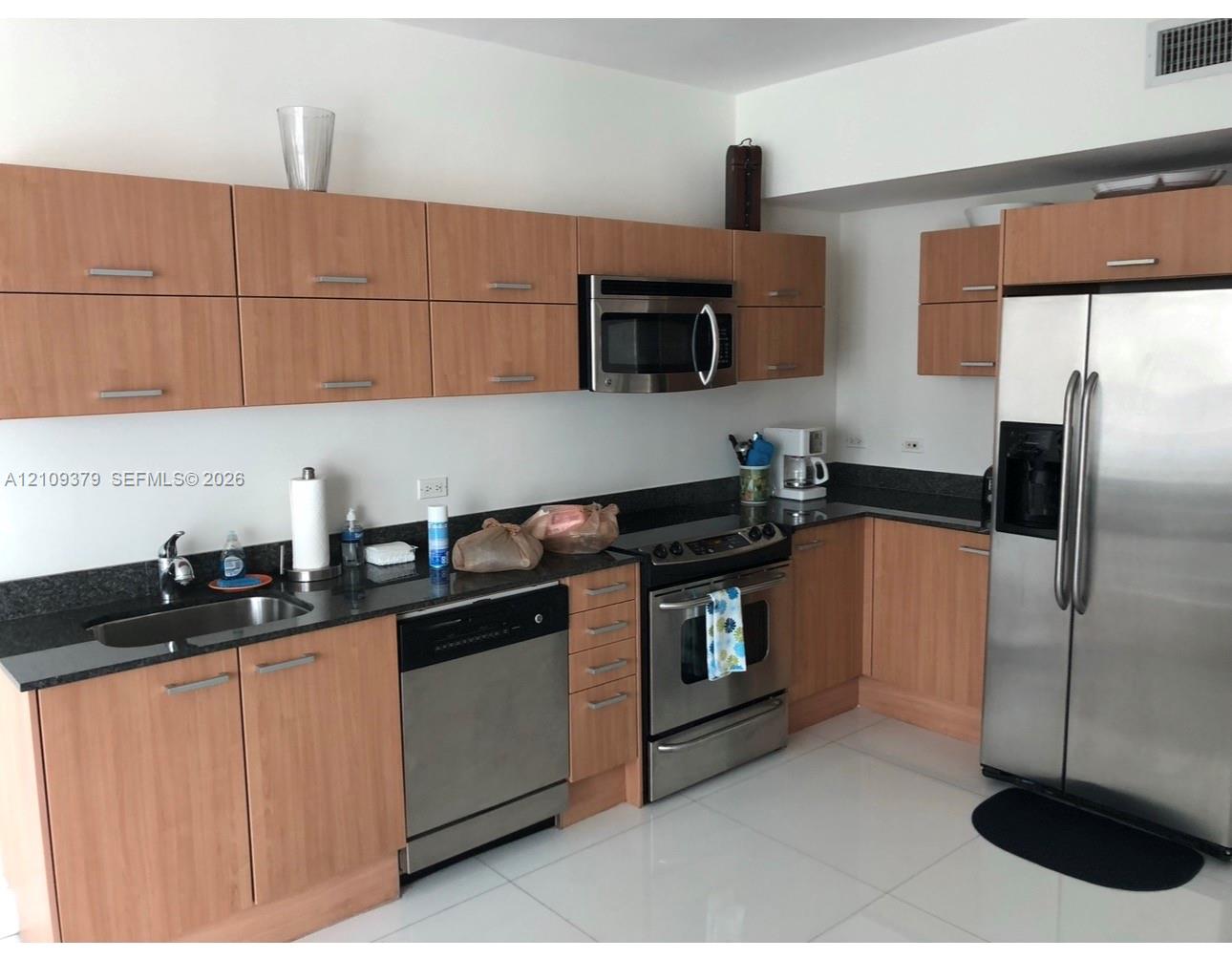 A12109379 Property Photo 54