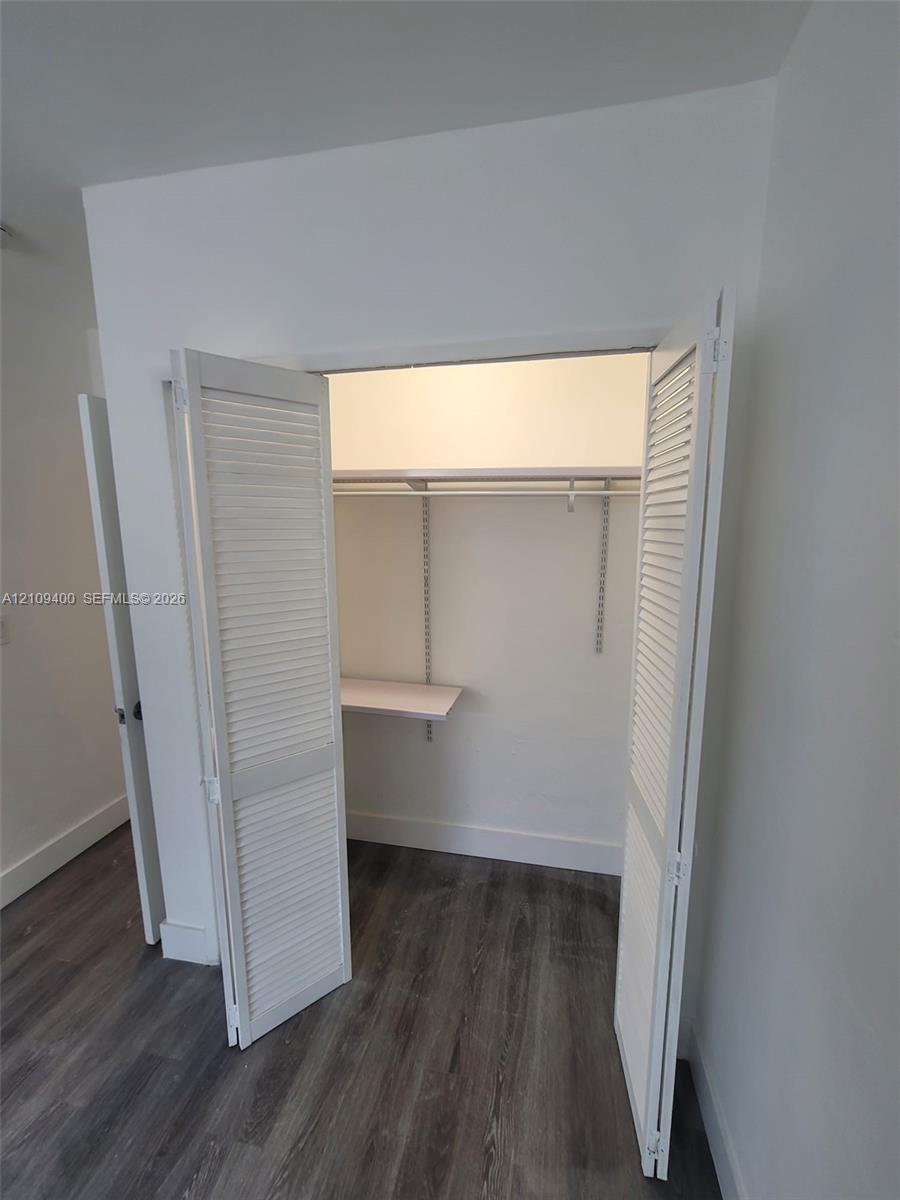 7435 Byron Avenue 06 Property Photo 12