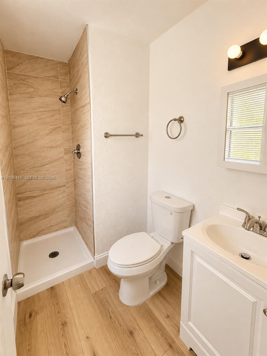 539 Nw 1st Avenue 4 Property Photo 4
