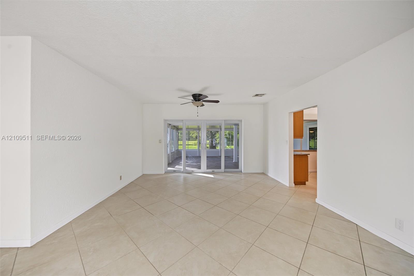 6260 Rose Terrace Property Photo 6