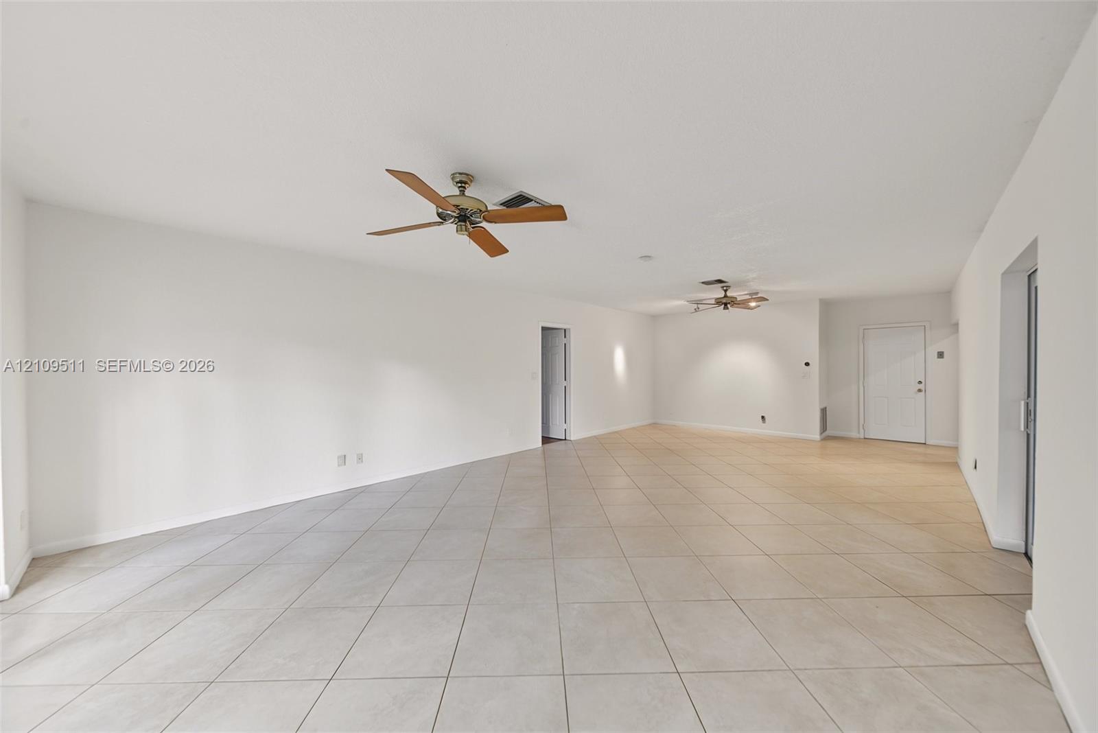 6260 Rose Terrace Property Photo 9