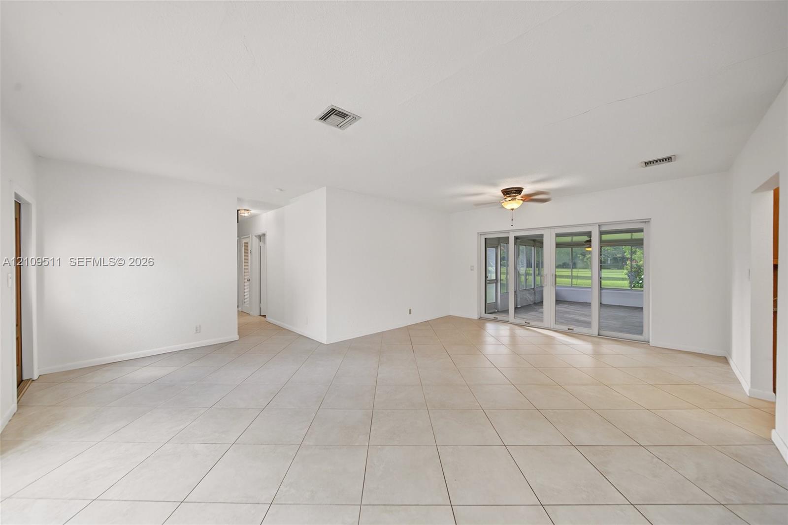 6260 Rose Terrace Property Photo 13