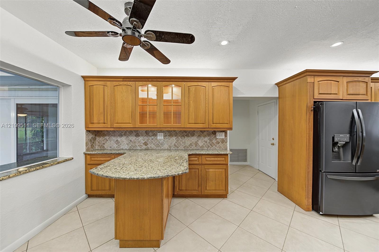 6260 Rose Terrace Property Photo 18