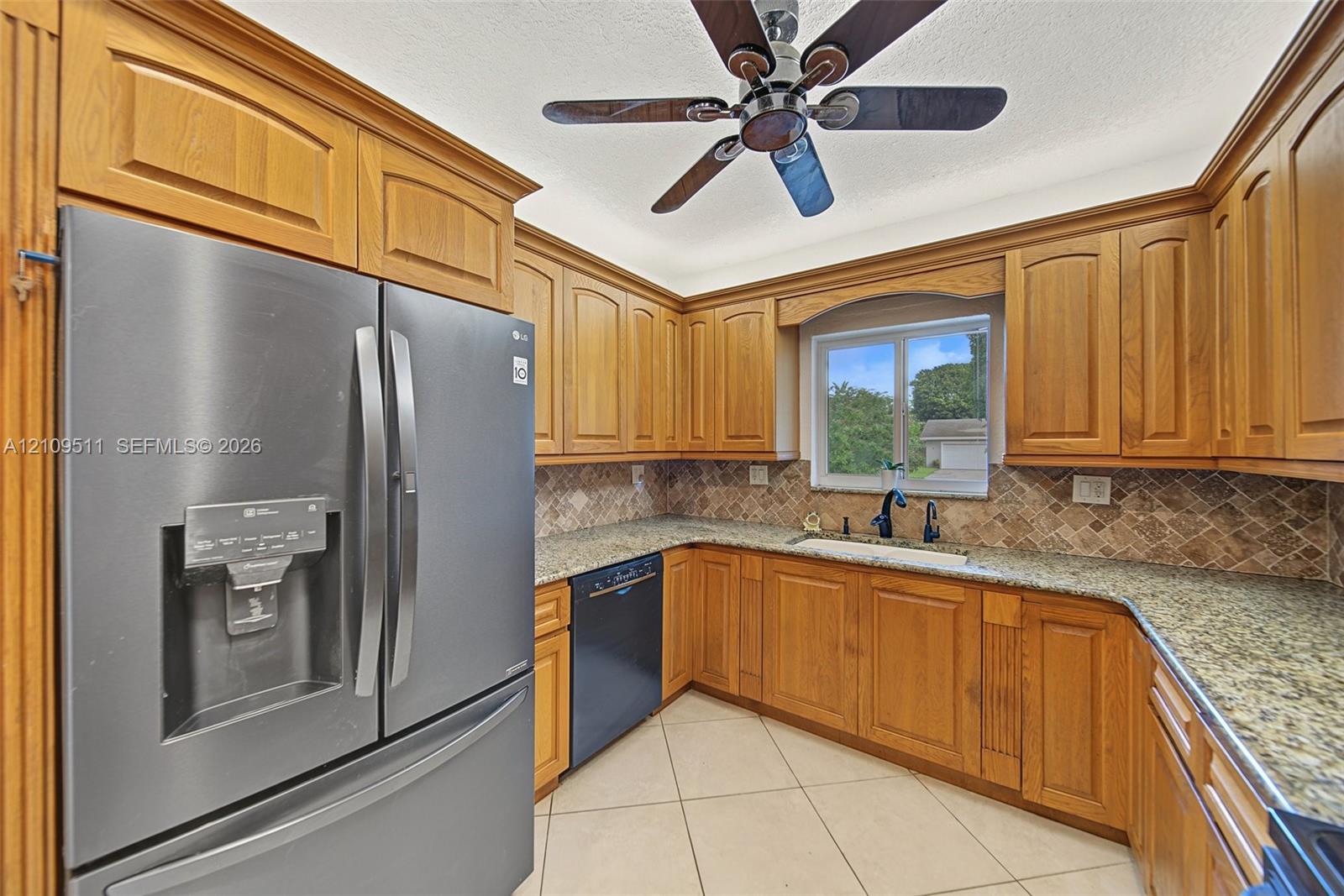 6260 Rose Terrace Property Photo 20