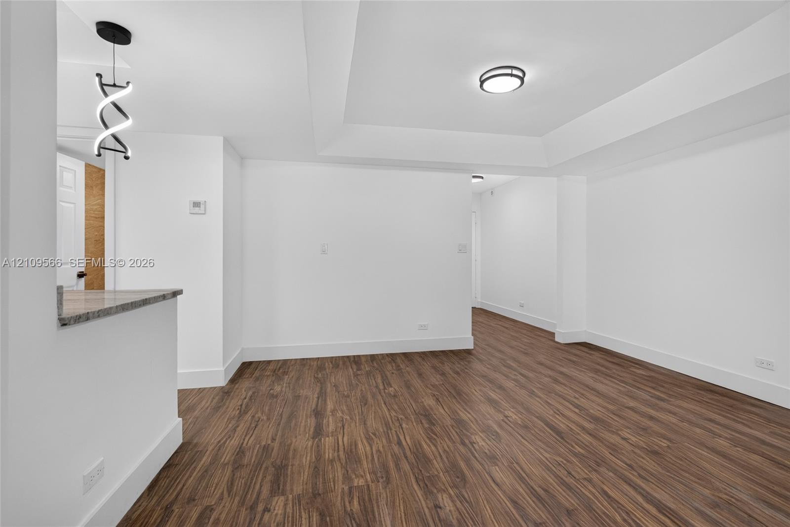 3730 Inverrary Drive 2j Property Photo 5