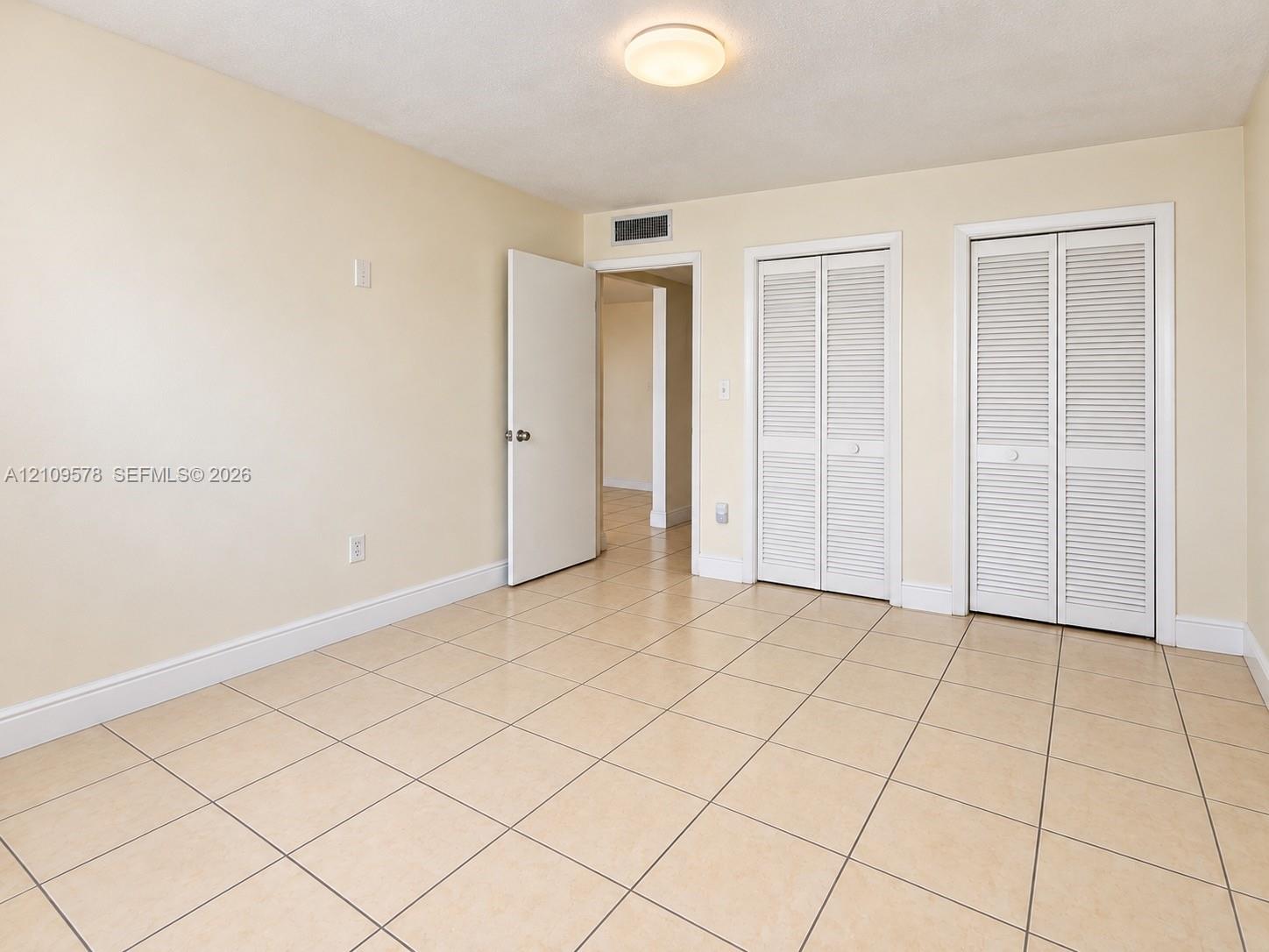 5050 Nw 7th Street 218 Property Photo 11