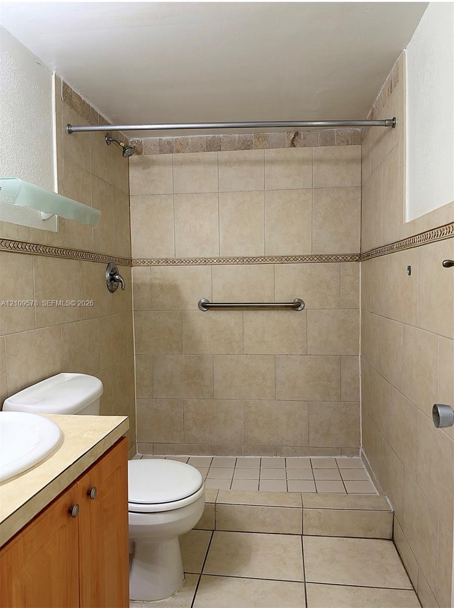 5050 Nw 7th Street 218 Property Photo 14