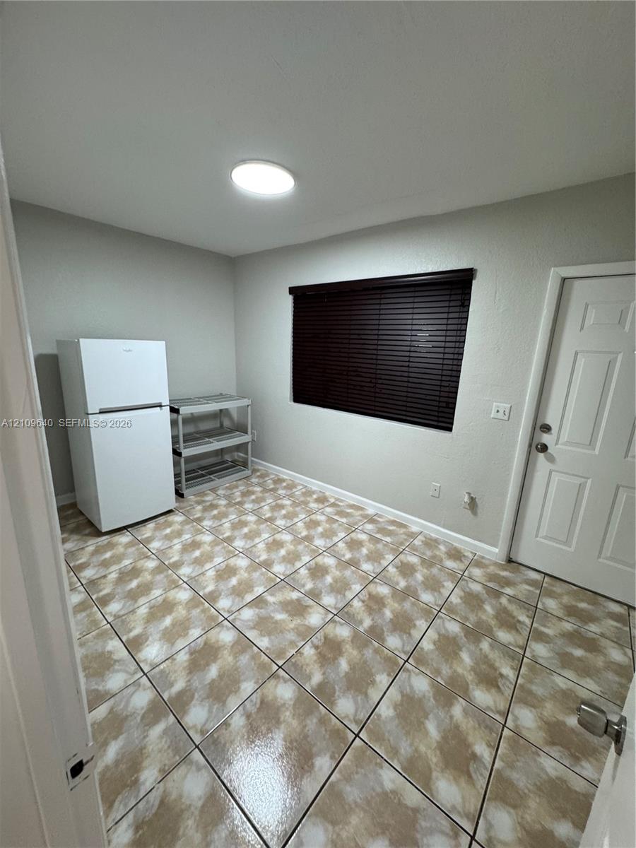 17325 Homestead Avenue 4 Property Photo 3