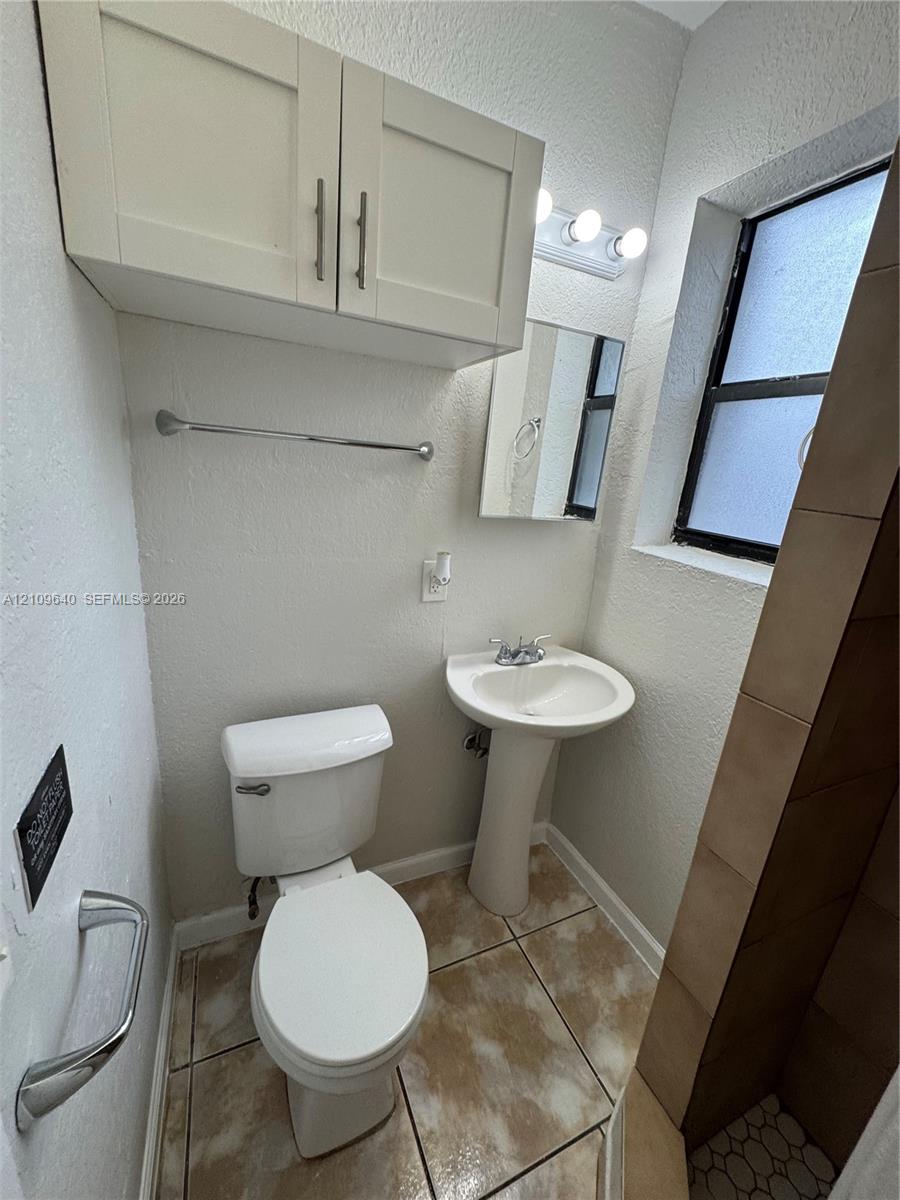 17325 Homestead Avenue 4 Property Photo 8