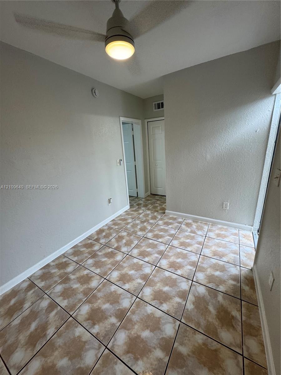 17325 Homestead Avenue 4 Property Photo 9