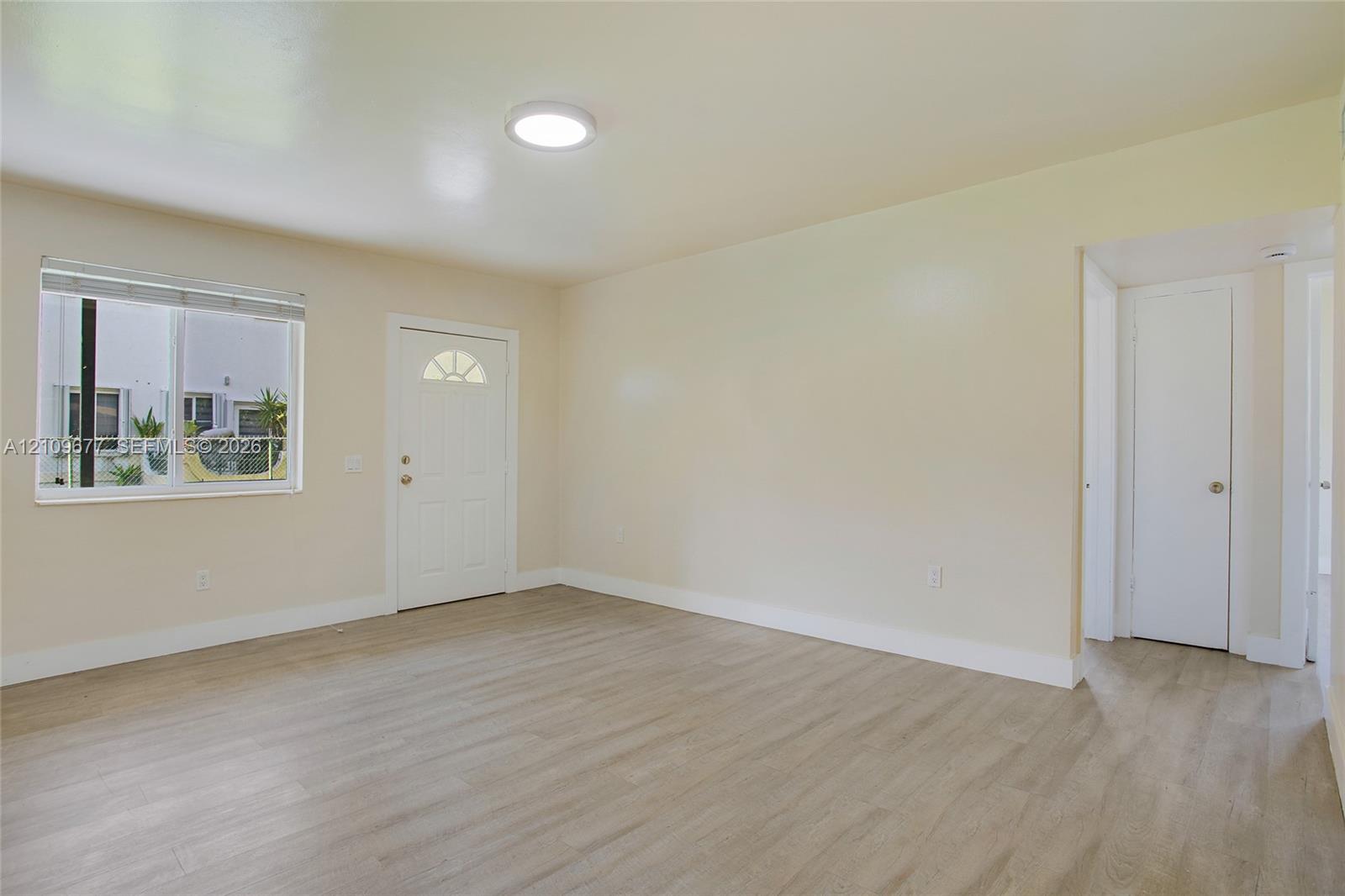 463 Florida Boulevard 463 Property Photo 3