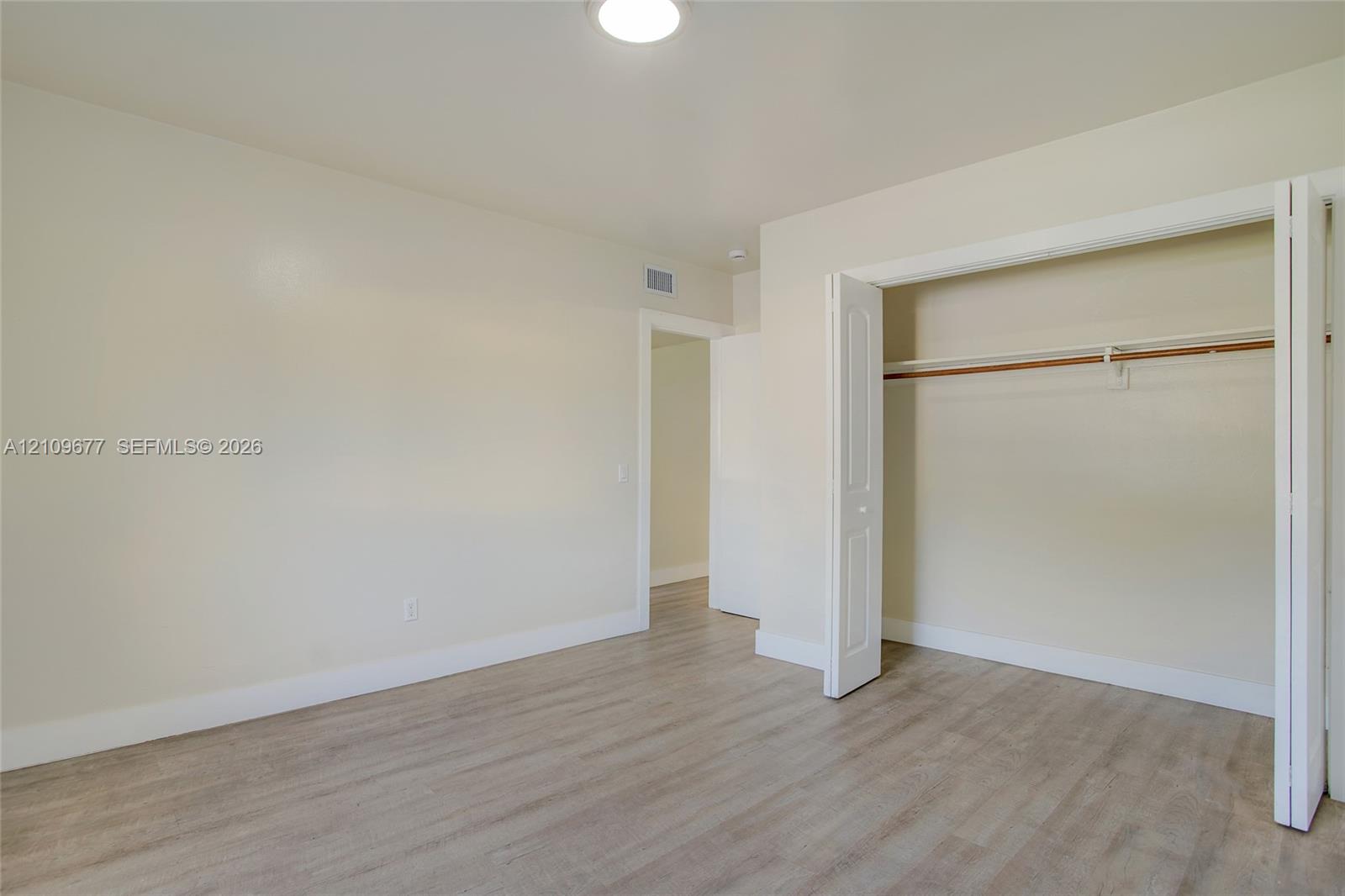 463 Florida Boulevard 463 Property Photo 9