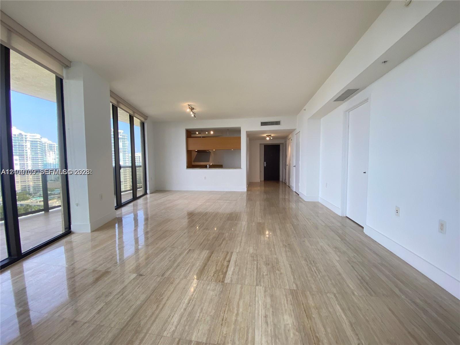 16275 Collins Avenue 1704 Property Photo 6