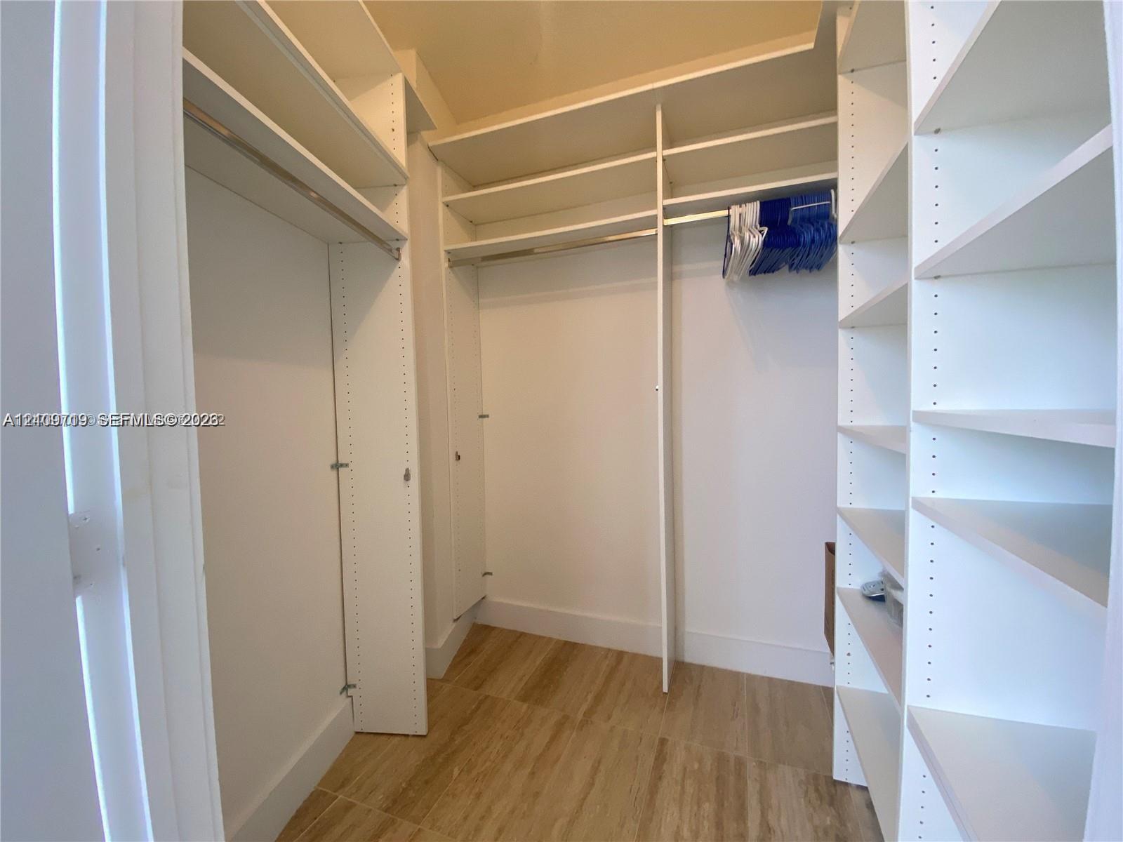 16275 Collins Avenue 1704 Property Photo 19