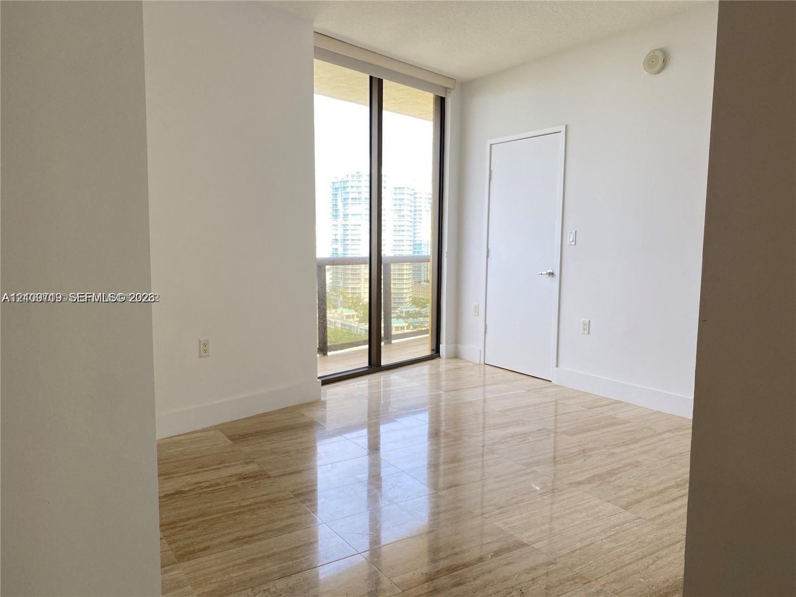 16275 Collins Avenue 1704 Property Photo 21