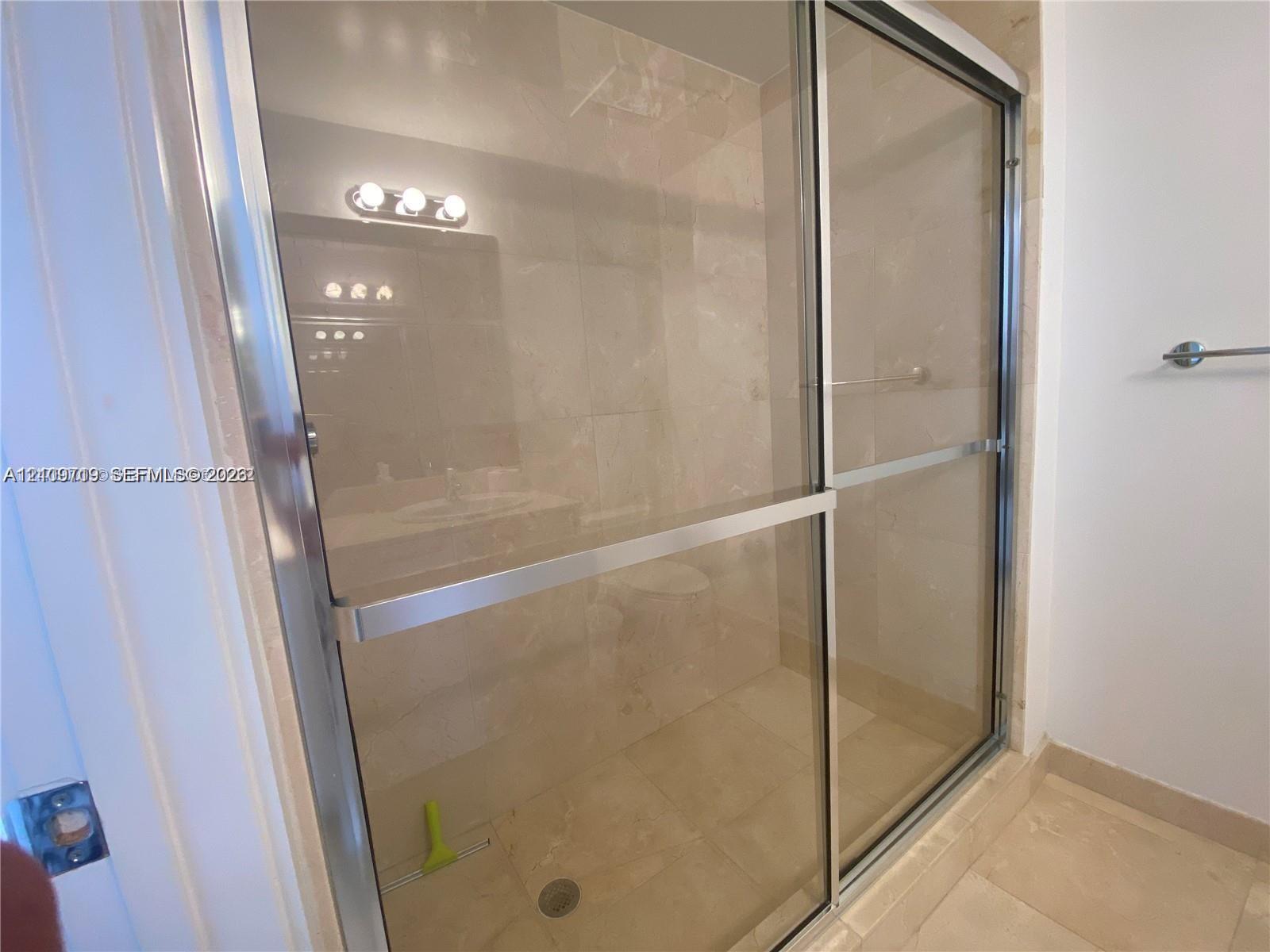 16275 Collins Avenue 1704 Property Photo 23