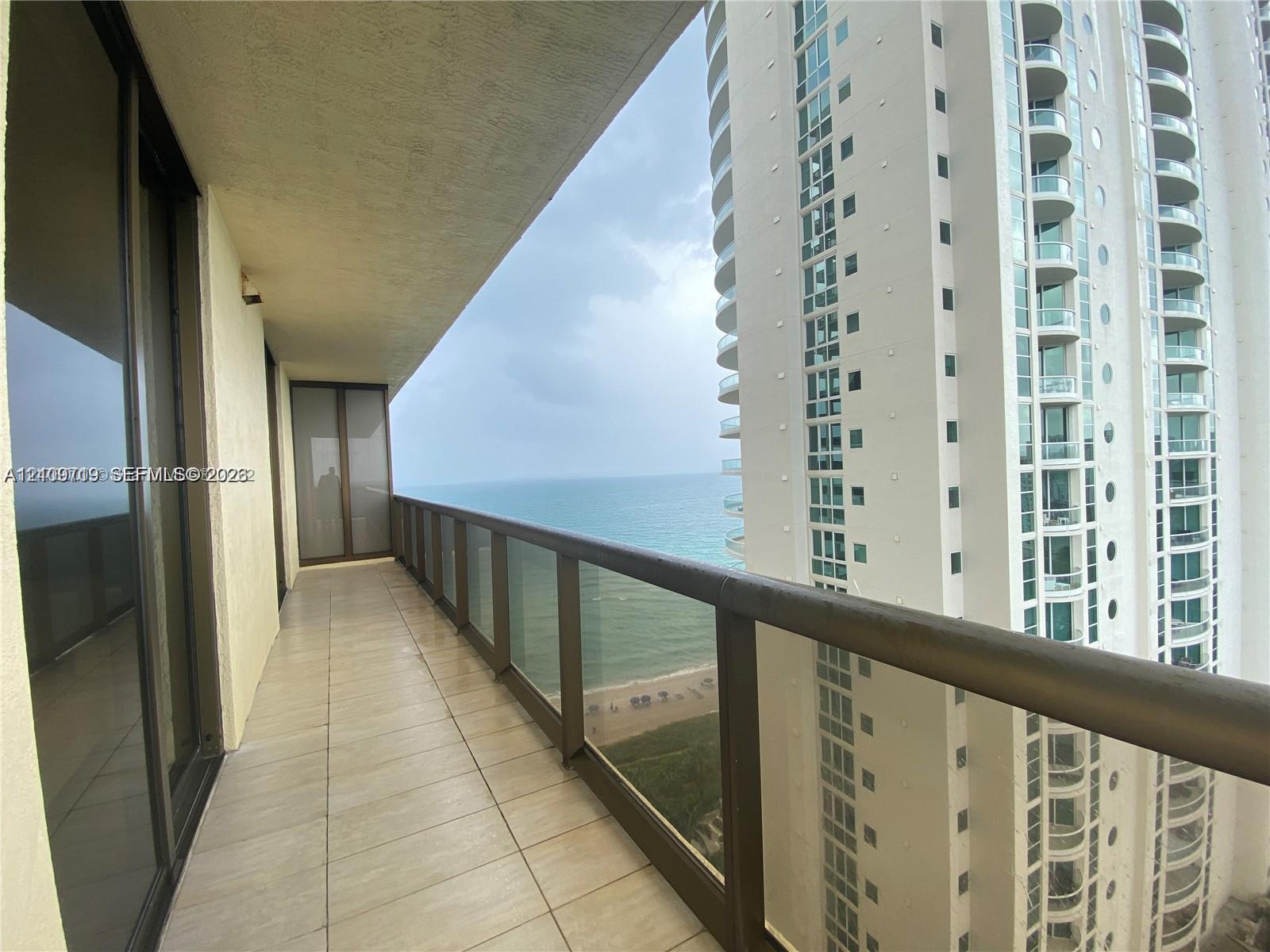 16275 Collins Avenue 1704 Property Photo 34