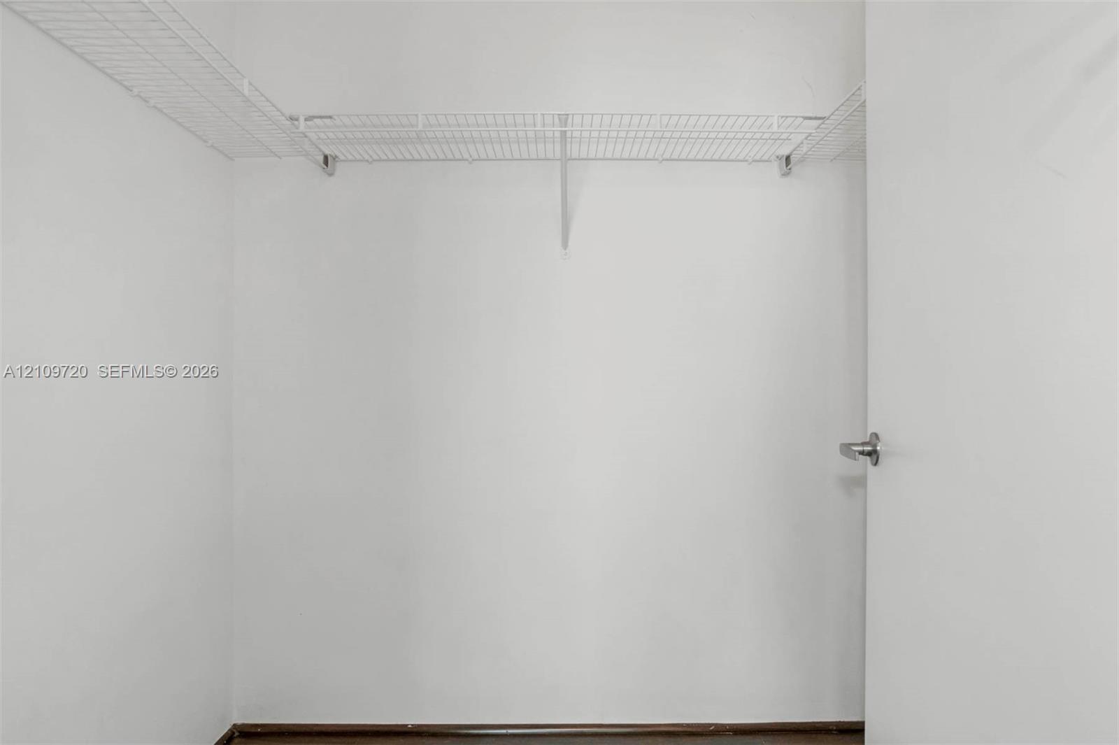1900 N Bayshore Drive 2919 Property Photo 14