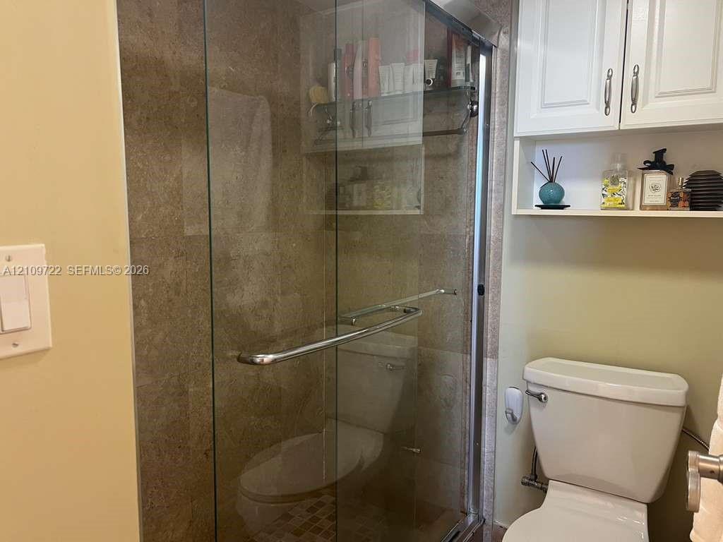 20379 W Country Club Drive 1637 Property Photo 6