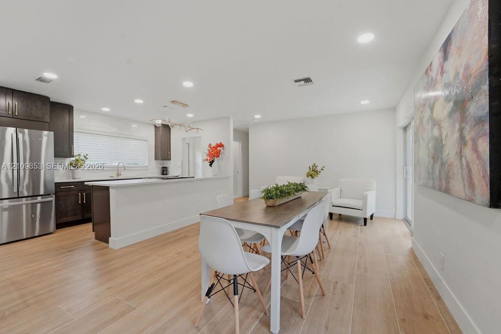 800 Alamanda Drive Property Photo 1