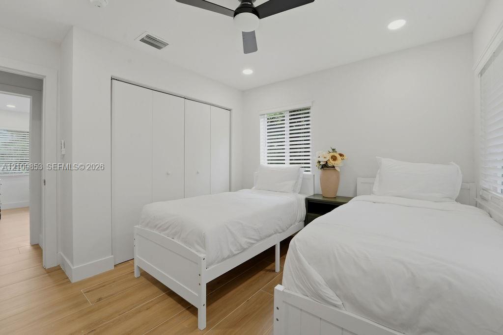 800 Alamanda Drive Property Photo 3