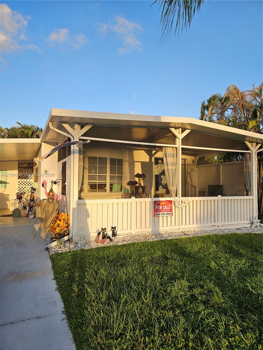 8 La Mesa Property Photo 1