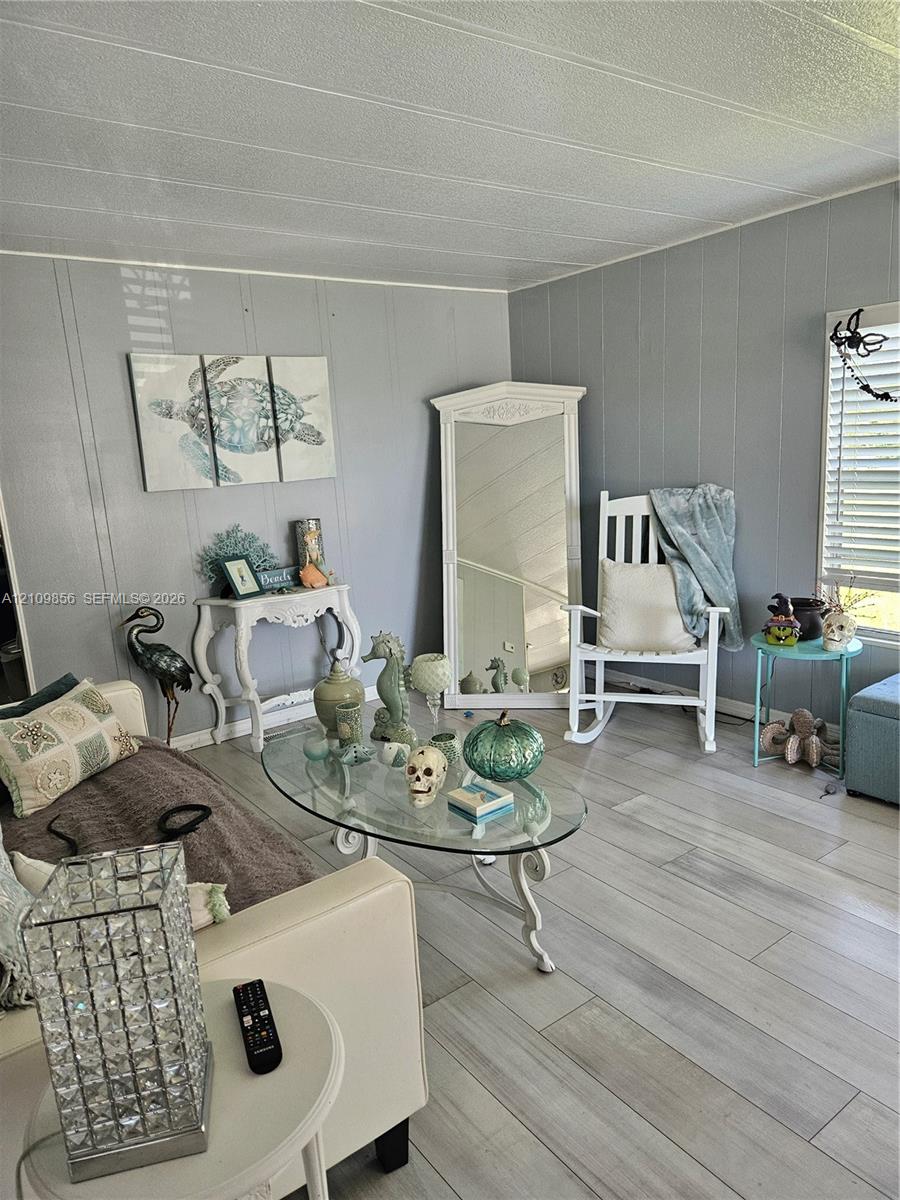 8 La Mesa Property Photo 3