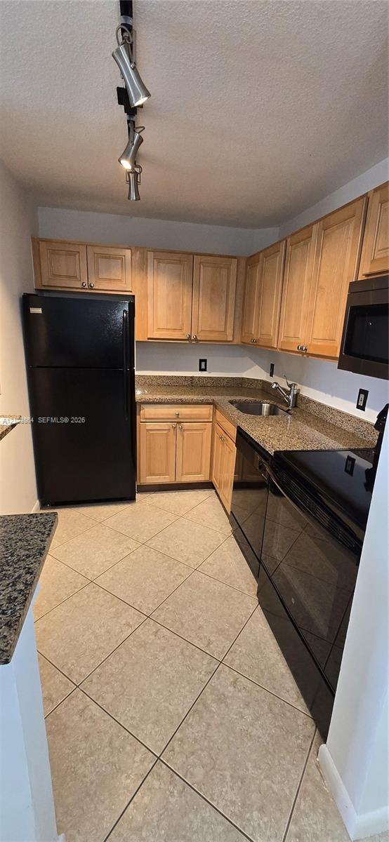 10765 Cleary Boulevard 204 Property Photo 2