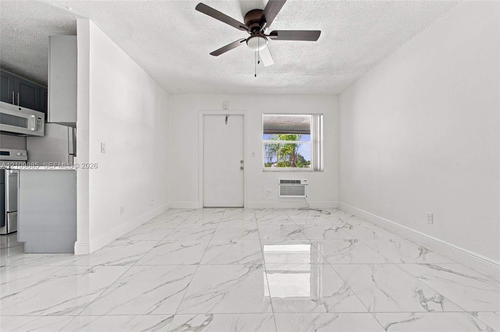1921 Sw 69th Avenue 209 Property Photo 7