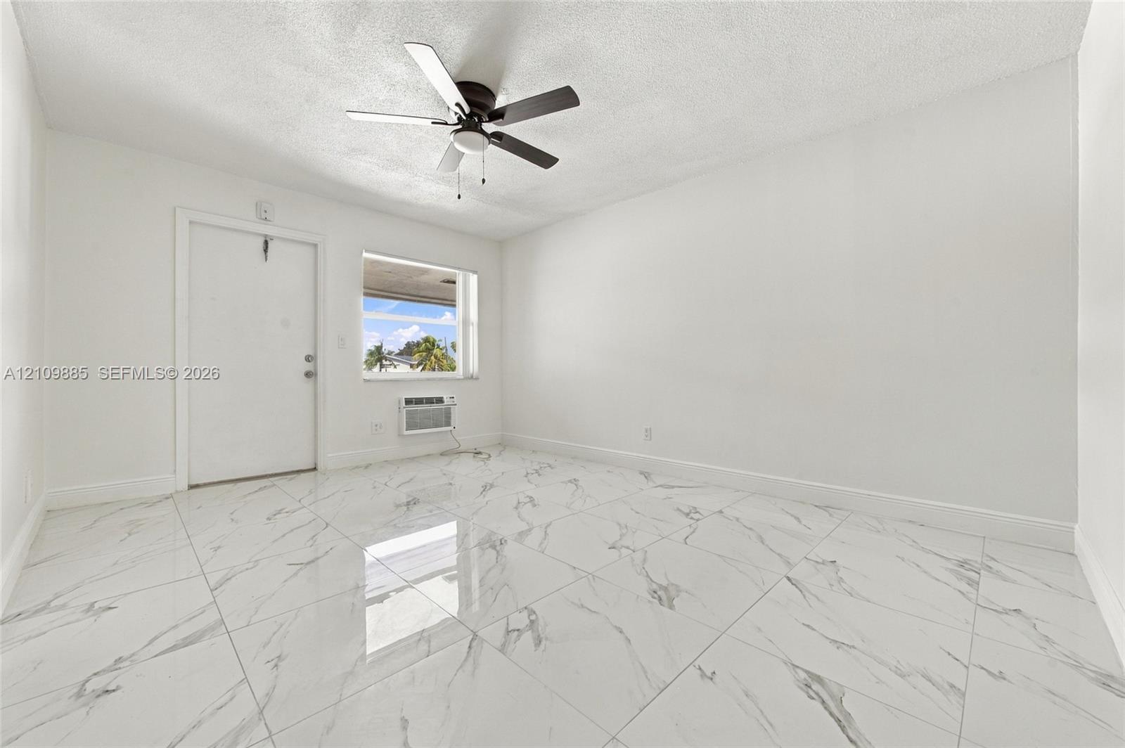 1921 Sw 69th Avenue 209 Property Photo 8