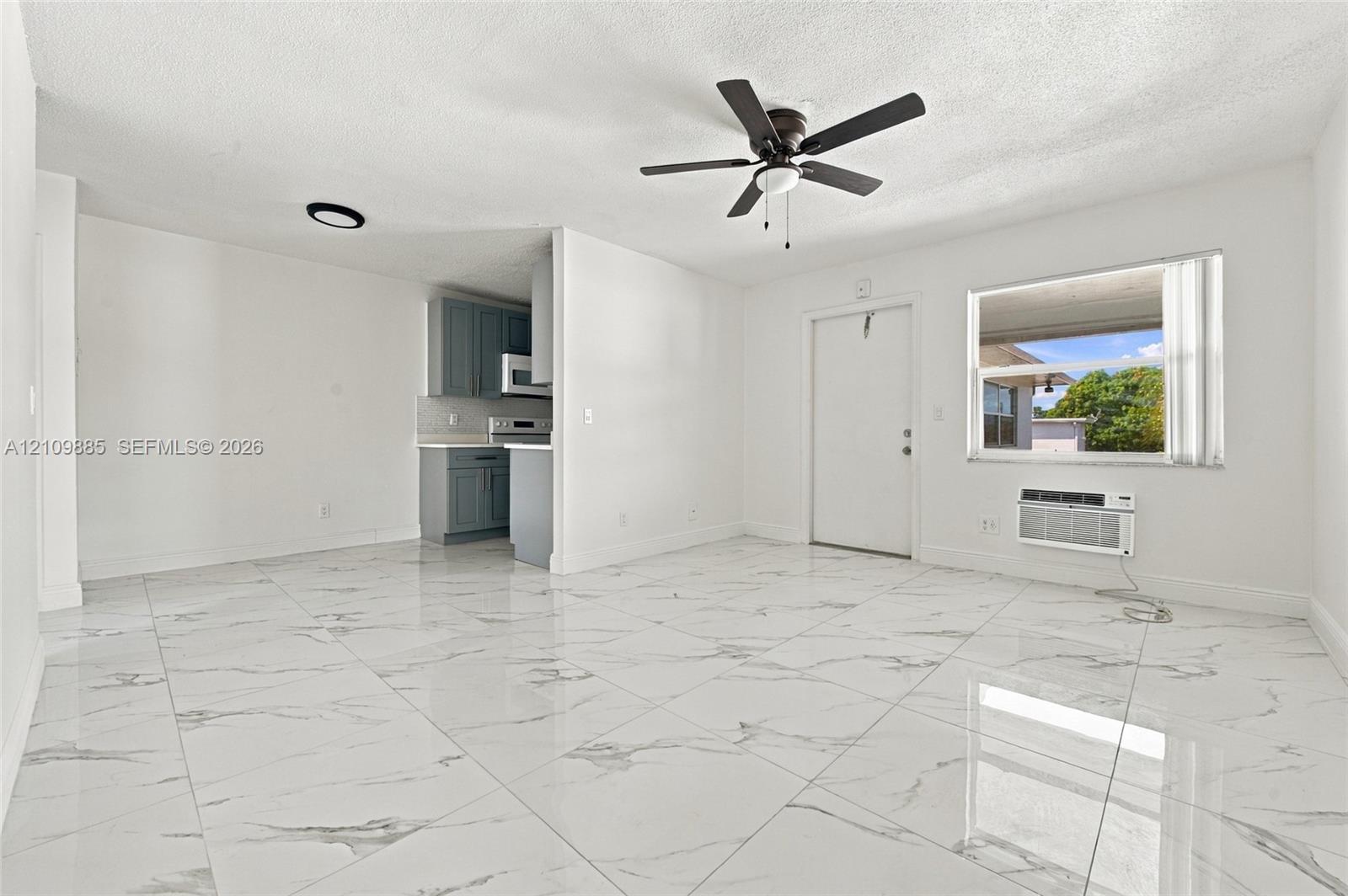 1921 Sw 69th Avenue 209 Property Photo 9