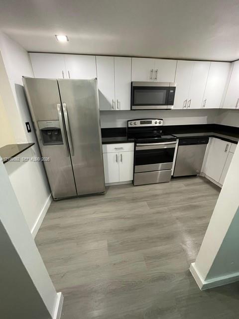 9365 Fontainebleau Boulevard E222 Property Photo 2