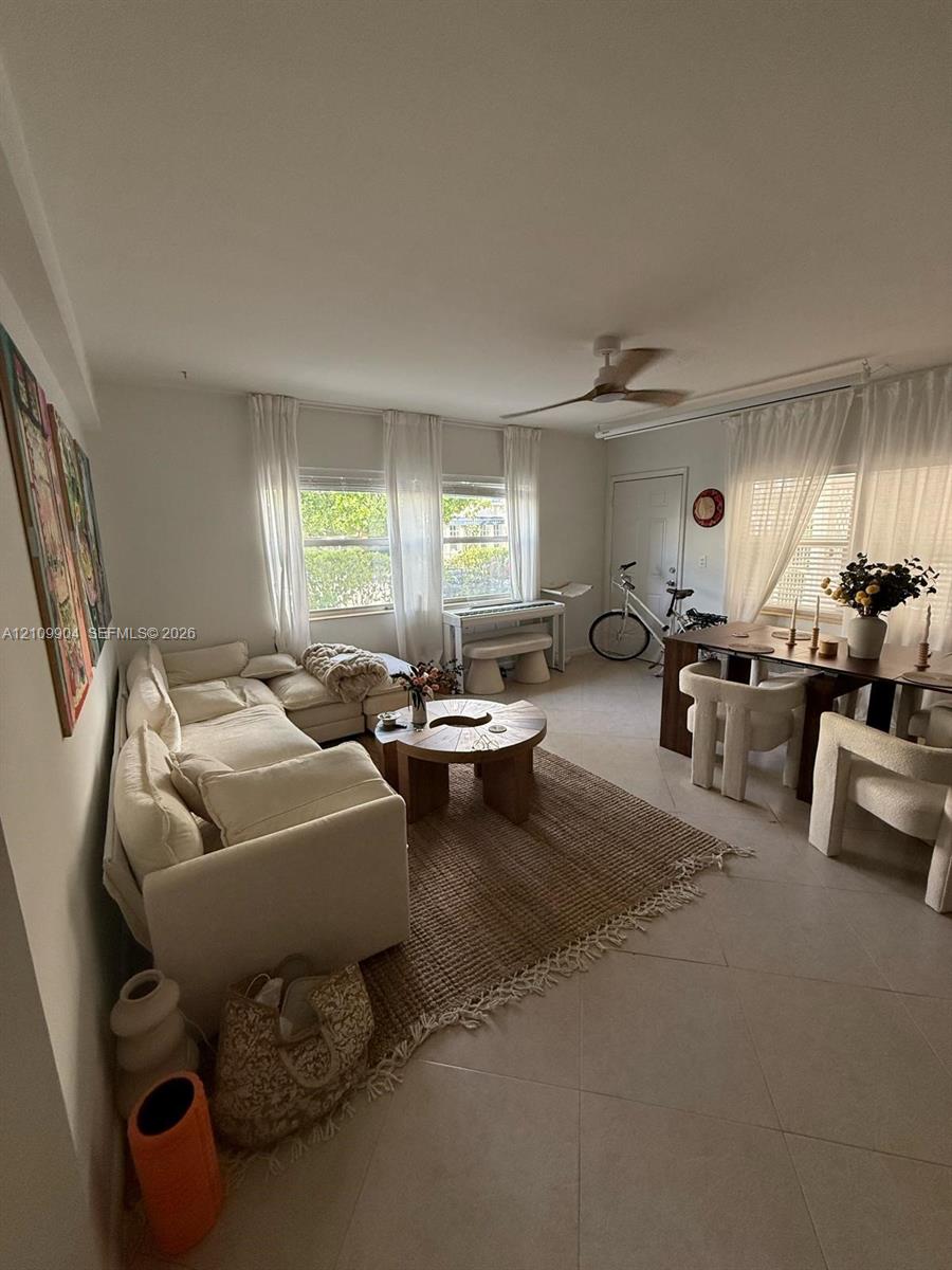 101 Collins Avenue 1 Property Photo 2