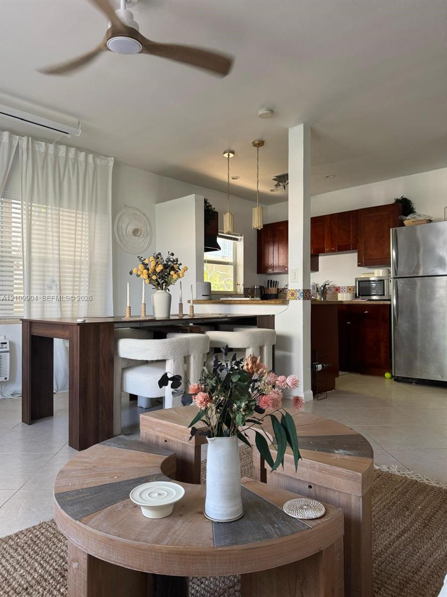 101 Collins Avenue 1 Property Photo 3
