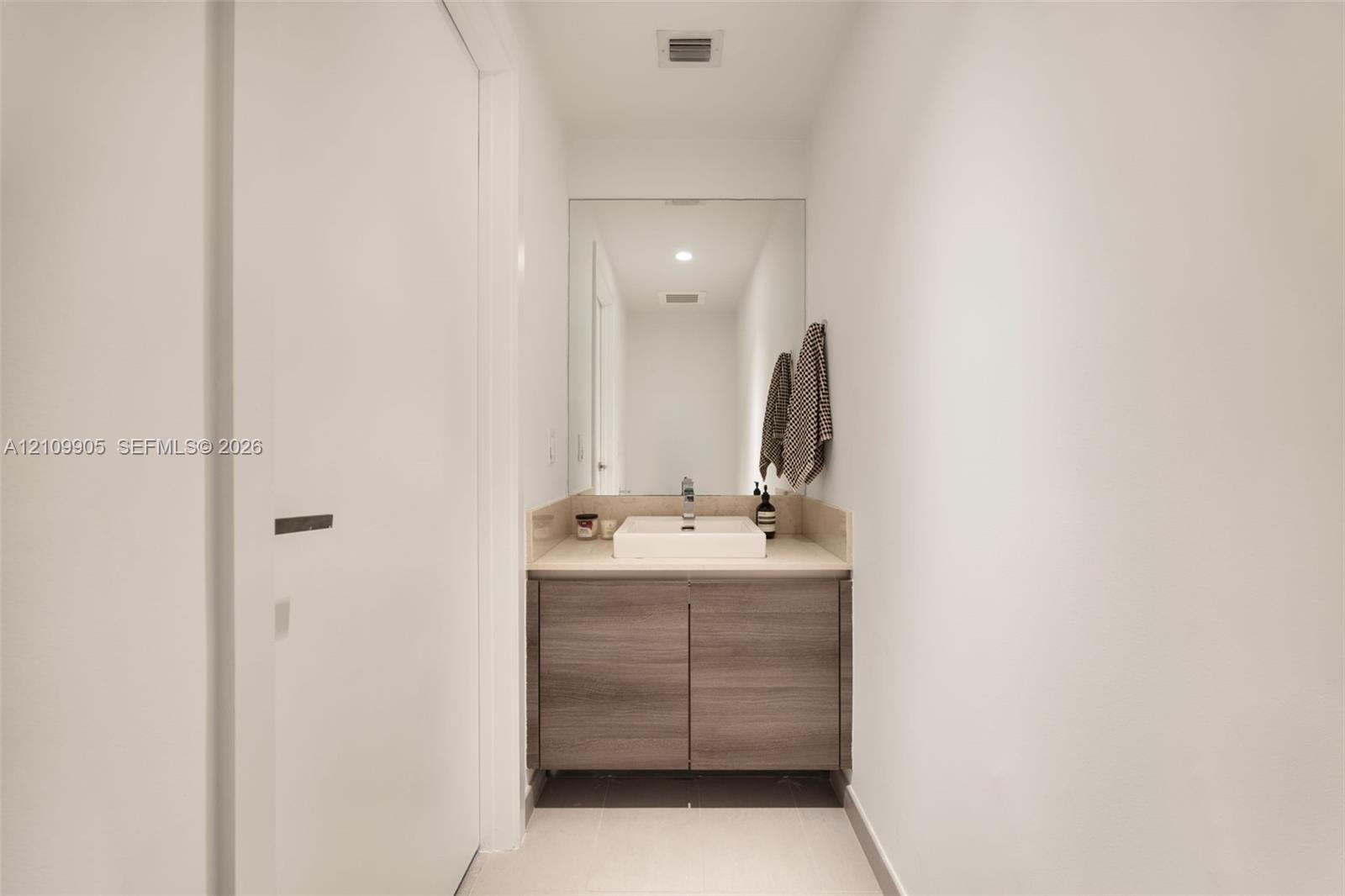 1080 Brickell Avenue 2302 Property Photo 7