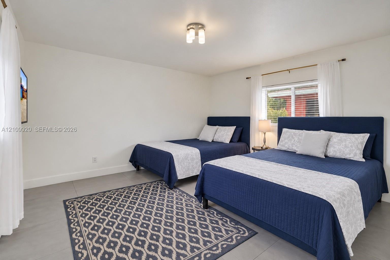 1747-1753 Ne 45th Street Property Photo 42
